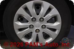 Vehicle photo 7