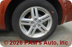 Vehicle photo 7