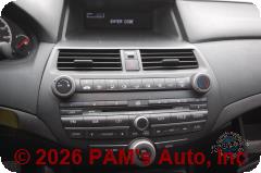 Vehicle photo 10