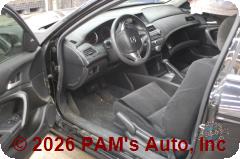 Vehicle photo 8