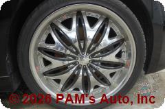 Vehicle photo 7