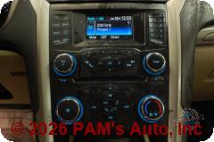 Vehicle photo 10
