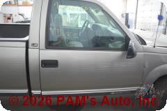 Vehicle photo 3