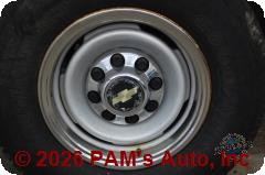 Vehicle photo 7