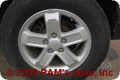 Vehicle photo 7