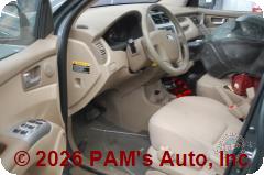 Vehicle photo 8