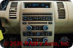 Vehicle photo 10