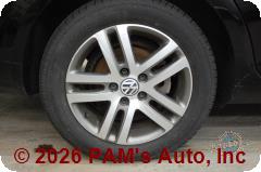 Vehicle photo 7