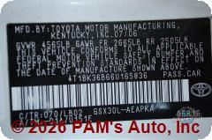Vehicle photo 12