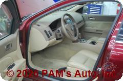 Vehicle photo 8