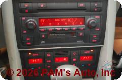 Vehicle photo 10