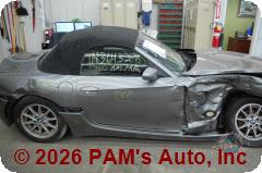 Vehicle photo 3