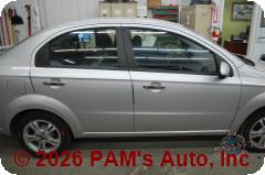 Vehicle photo 3