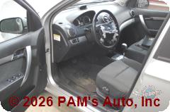 Vehicle photo 8
