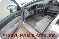 Vehicle photo 8