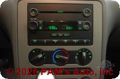 Vehicle photo 10