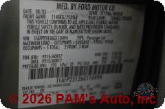 Vehicle photo 12