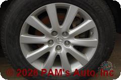 Vehicle photo 7