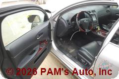 Vehicle photo 8