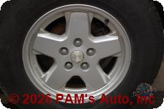Vehicle photo 7
