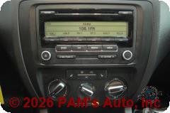 Vehicle photo 10