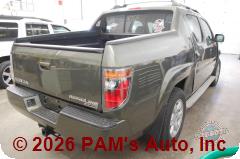Vehicle photo 4