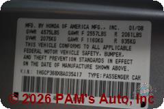 Vehicle photo 12
