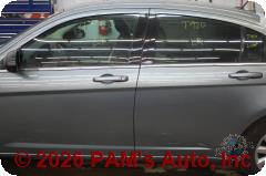Vehicle photo 6
