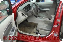 Vehicle photo 7