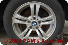 Vehicle photo 7
