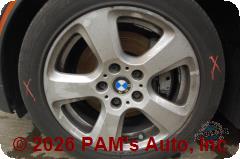 Vehicle photo 7