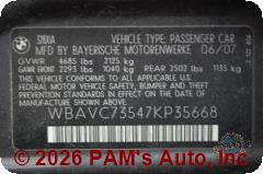 Vehicle photo 12
