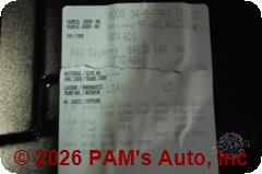 Vehicle photo 12
