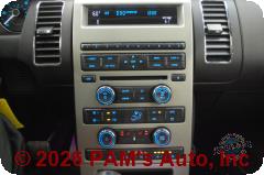 Vehicle photo 10