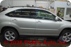 Vehicle photo 3