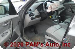 Vehicle photo 8