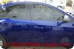 Vehicle photo 3