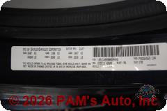 Vehicle photo 12