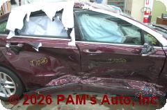 Vehicle photo 3