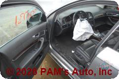 Vehicle photo 8