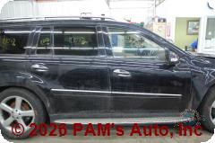 Vehicle photo 3