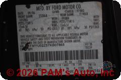 Vehicle photo 12