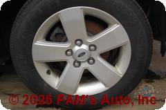 Vehicle photo 7