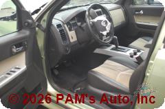 Vehicle photo 8