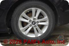 Vehicle photo 7