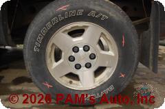 Vehicle photo 7