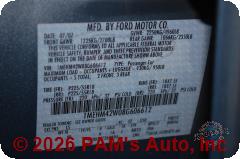 Vehicle photo 12