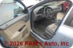 Vehicle photo 8