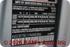 Vehicle photo 12