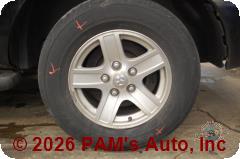 Vehicle photo 7